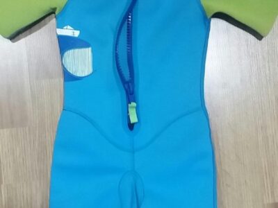 vendo traje neoprene niño (talle 6)